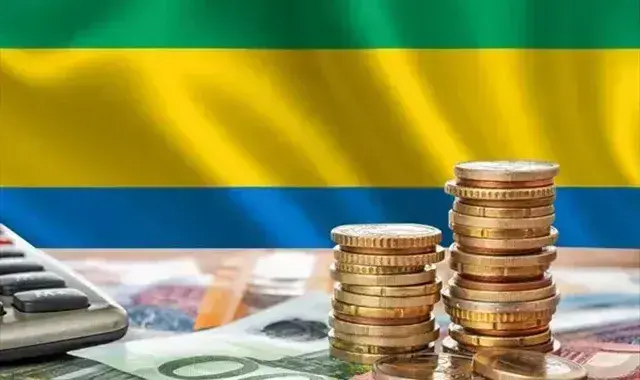 QUAND L’ÉCONOMIE ET LA POLITIQUE FONT BON MENAGE…