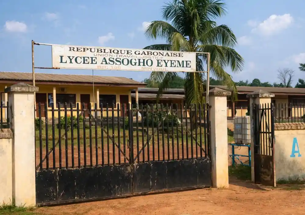 Gabon profond : la prime d’éloignement suffira-t-elle à restaurer le pouvoir d’achat des enseignants ? 