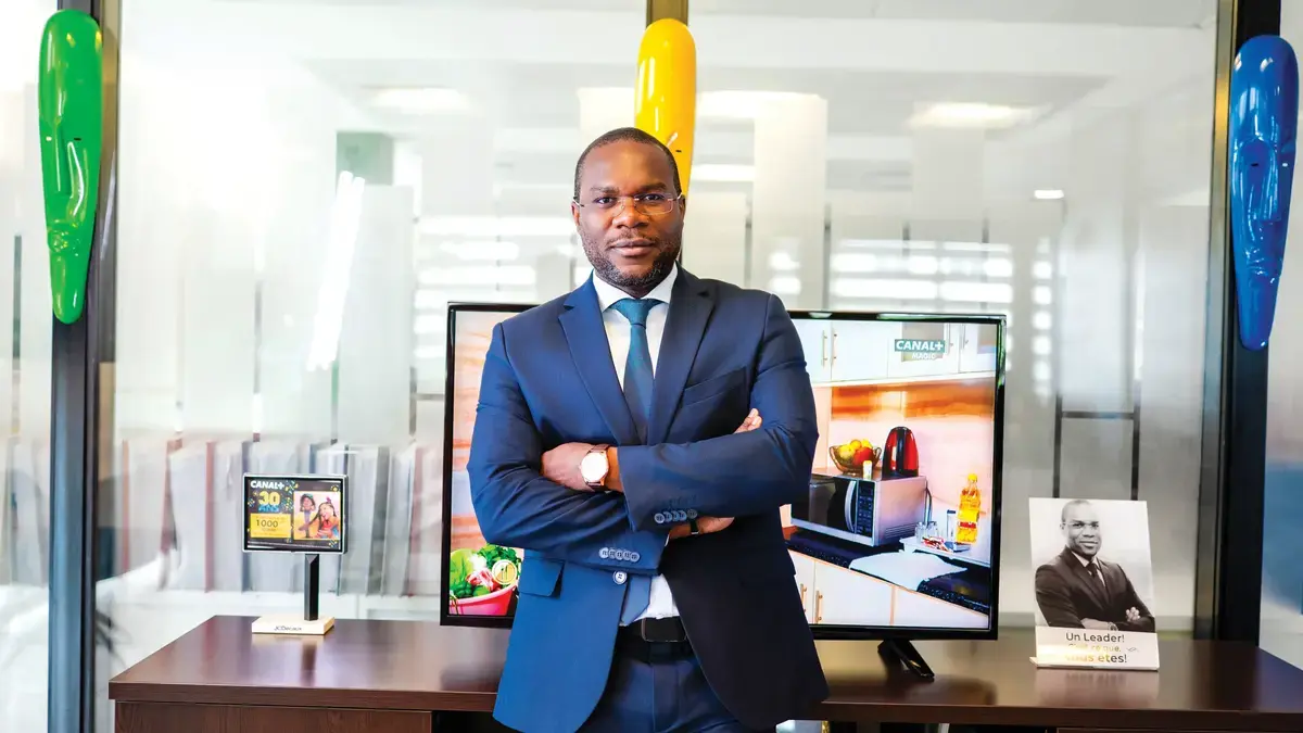 RÉVOLUTION NUMÉRIQUE ET LUTTE CONTRE LE PIRATAGE